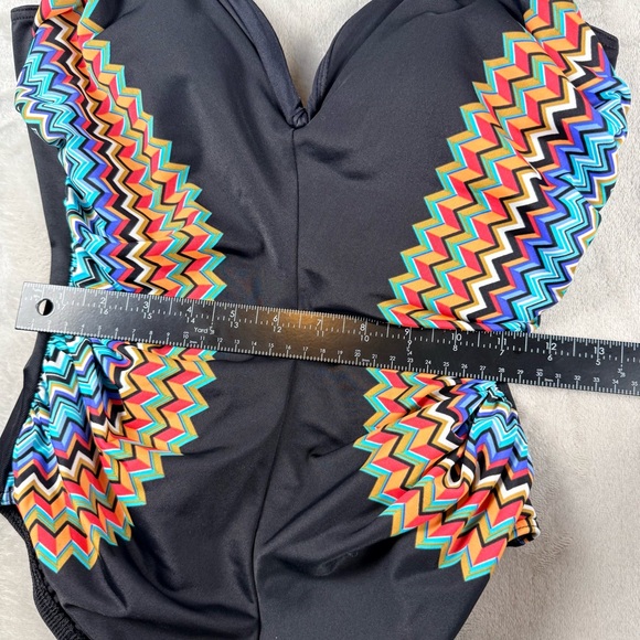 Miraclesuit Black Shaping One Piece Swimsuit Colorful Chevron Panels – Size S - Picture 8 of 11